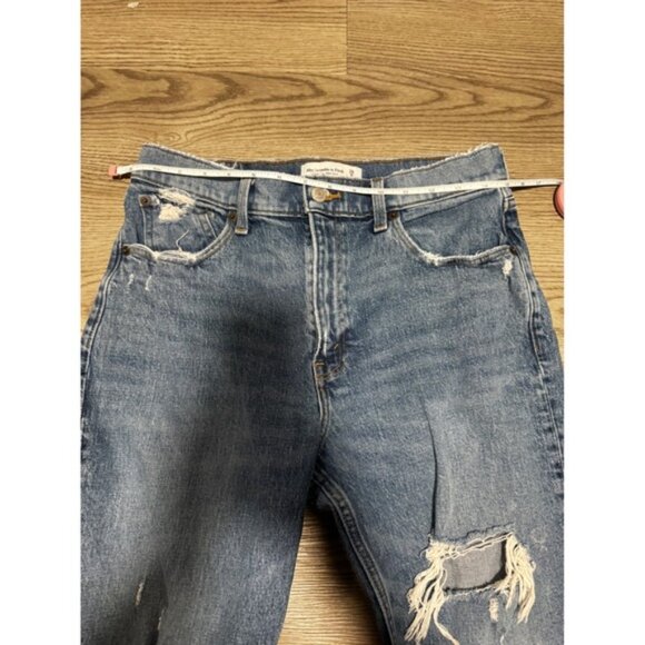 Abercrombie & Fitch High Rise Mom Jeans Denim Distressed Ripped Size 29 / 8 - Picture 5 of 6